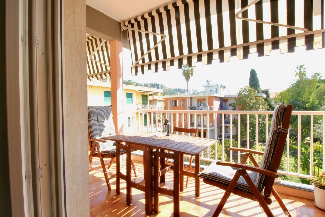 Interno 19 Apartamento Bordighera Exterior foto